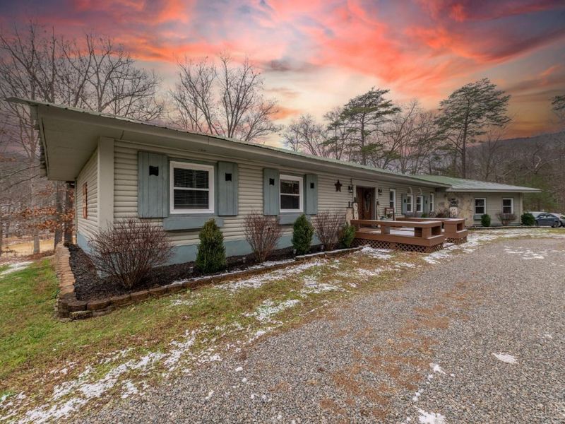 1056 Nace Corner Road, Mifflin Twp, OH 45646 Photo 2