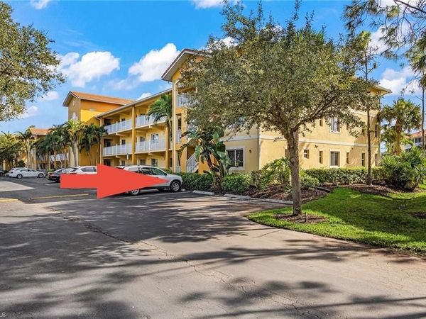 10020 Maddox LN, Unit 114, BONITA SPRINGS, FL 34135