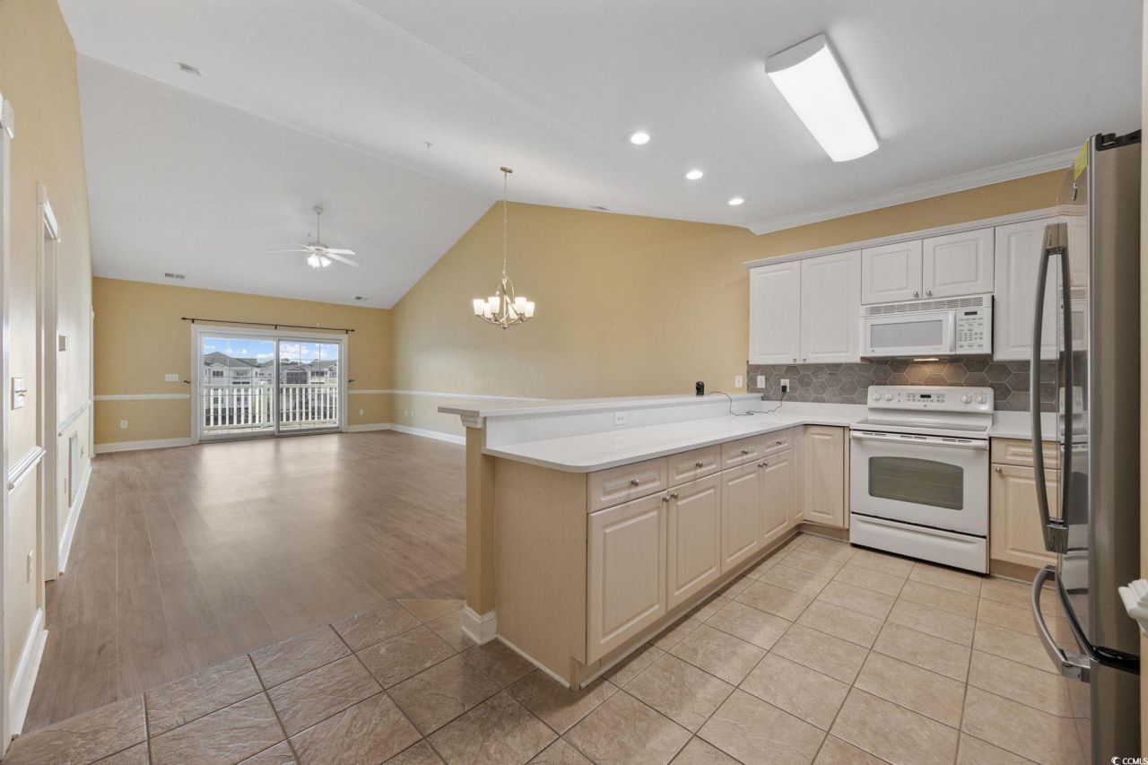 4847 Luster Leaf Circle Photo 13