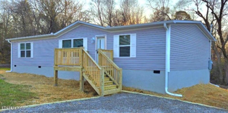 434 Liberty Road, Wartburg, TN 37887 Main Photo