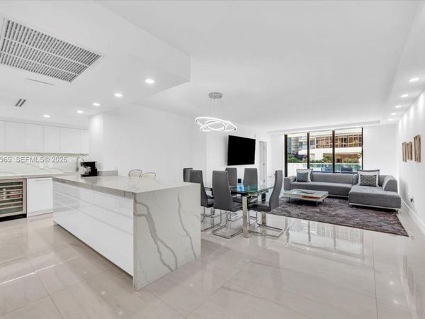 9801 Collins Ave, Unit 5U, Bal Harbour, FL 33154