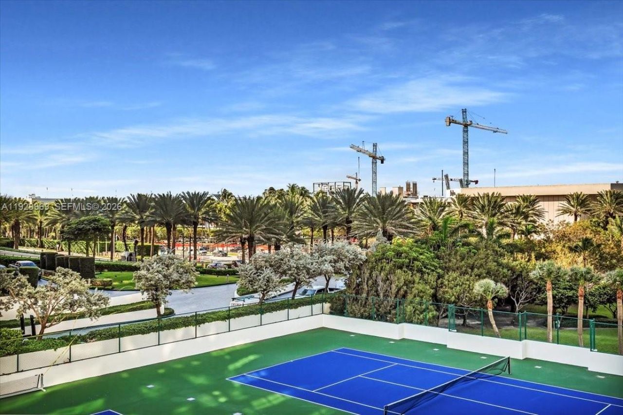 9801 Collins Ave, Unit 5U, Bal Harbour, FL 33154 Photo