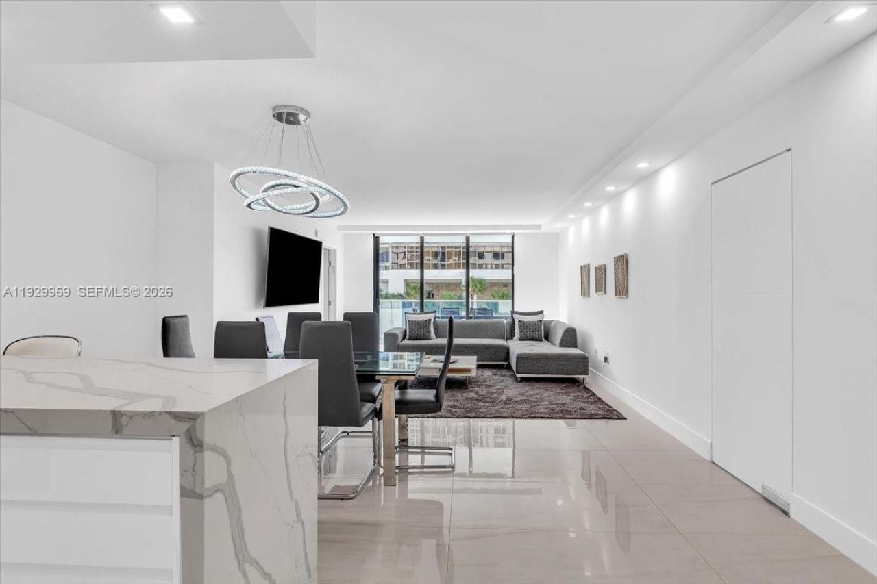 9801 Collins Ave, Unit 5U, Bal Harbour, FL 33154 Photo