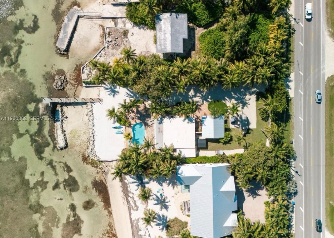 75433 Overseas Hwy, Islamorada, FL 33036 Photo