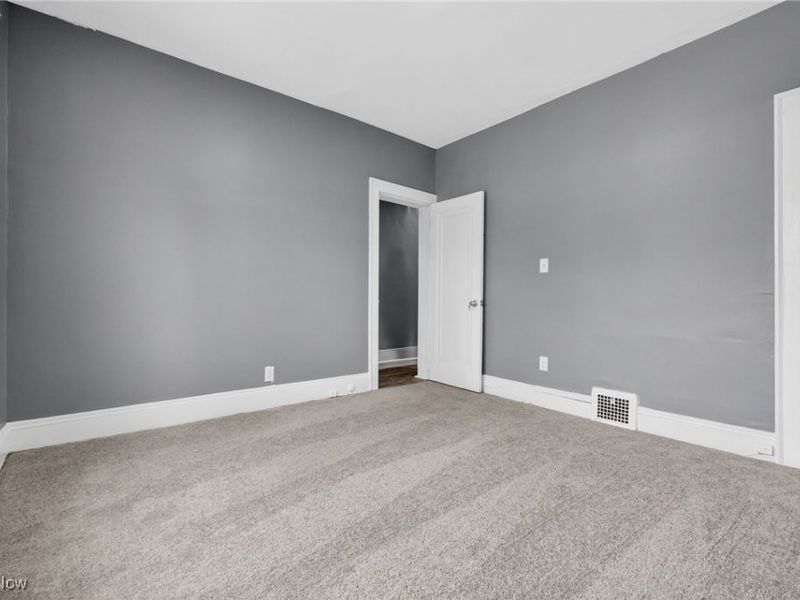 3523 E 140th Street, Cleveland, OH 44120 Photo 16