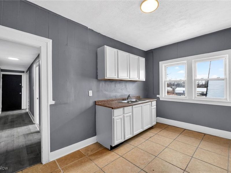 3523 E 140th Street, Cleveland, OH 44120 Photo 38