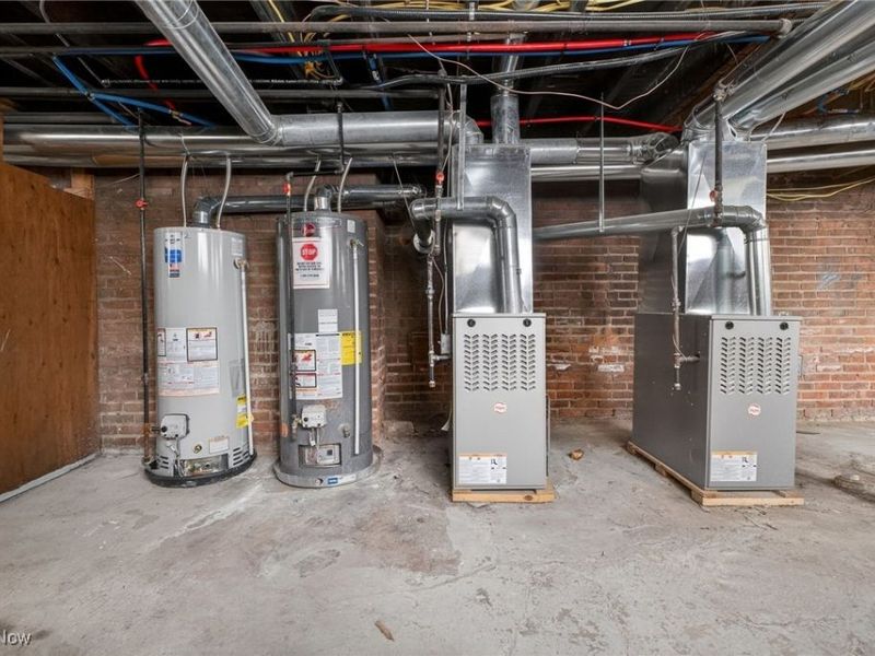 3523 E 140th Street, Cleveland, OH 44120 Photo 46