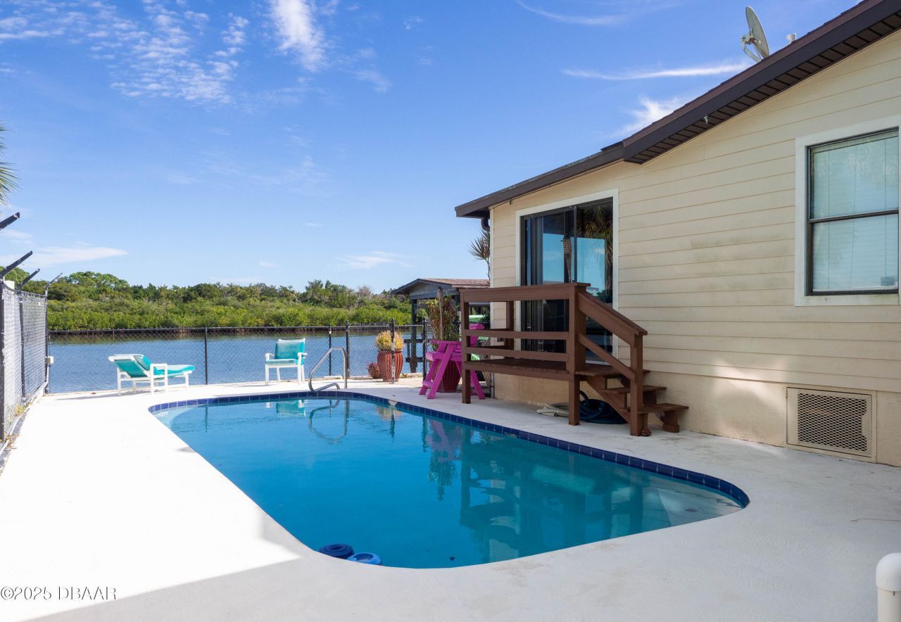 194 Lewis Street, Edgewater, FL 32141 Photo