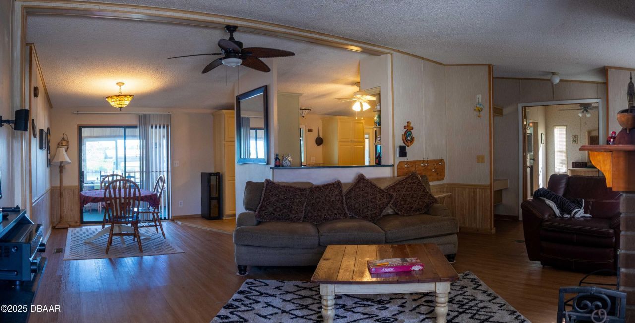 194 Lewis Street, Edgewater, FL 32141 Photo