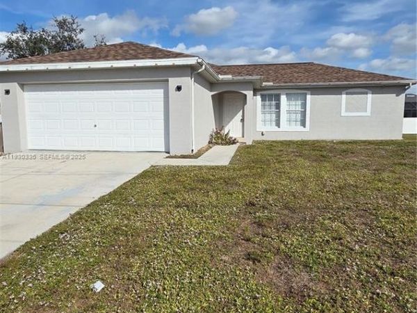 411 NE JUANITA PL, Unit 411, Cape Coral, FL 33909