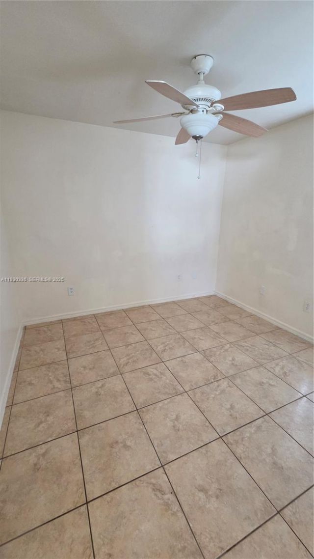 411 NE Juanita Pl, Unit 411, Cape Coral, FL 33909 Photo