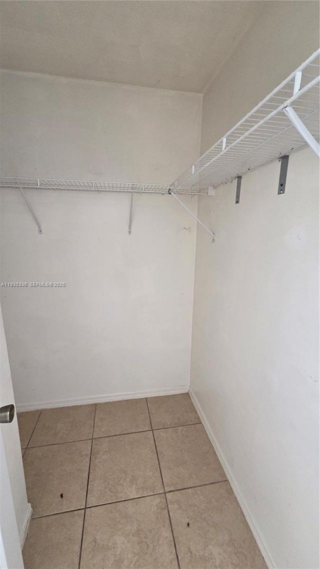 411 NE Juanita Pl, Unit 411, Cape Coral, FL 33909 Photo