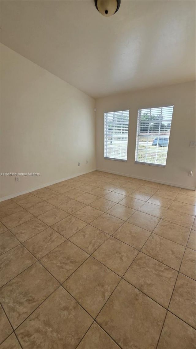 411 NE Juanita Pl, Unit 411, Cape Coral, FL 33909 Photo