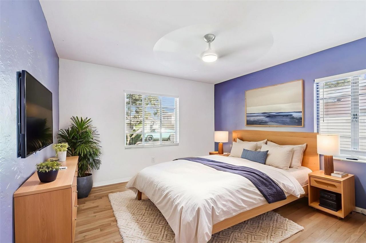 1322 48th Avenue N, Saint Petersburg, FL 33703 Photo