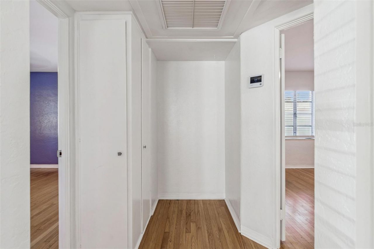 1322 48th Avenue N, Saint Petersburg, FL 33703 Photo