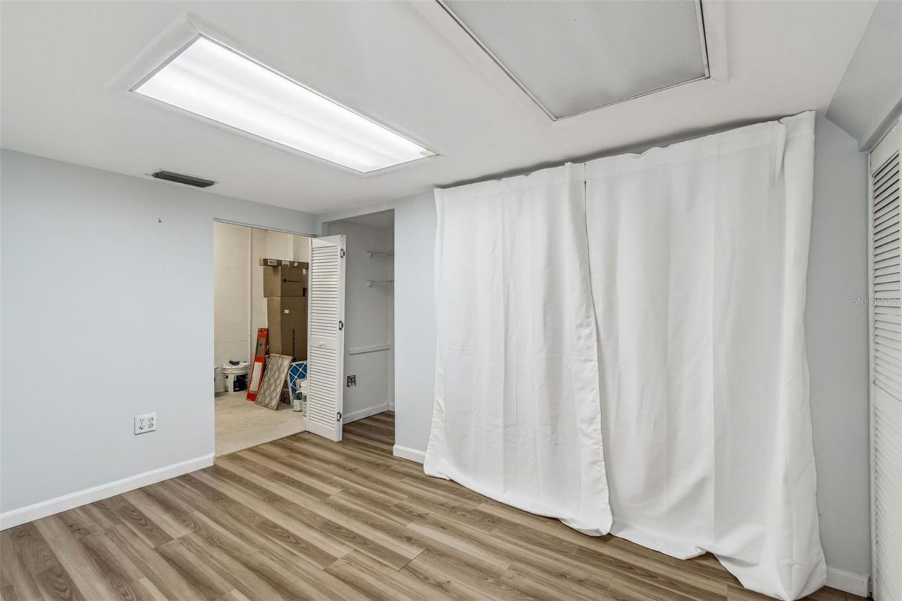 1322 48th Avenue N, Saint Petersburg, FL 33703 Photo