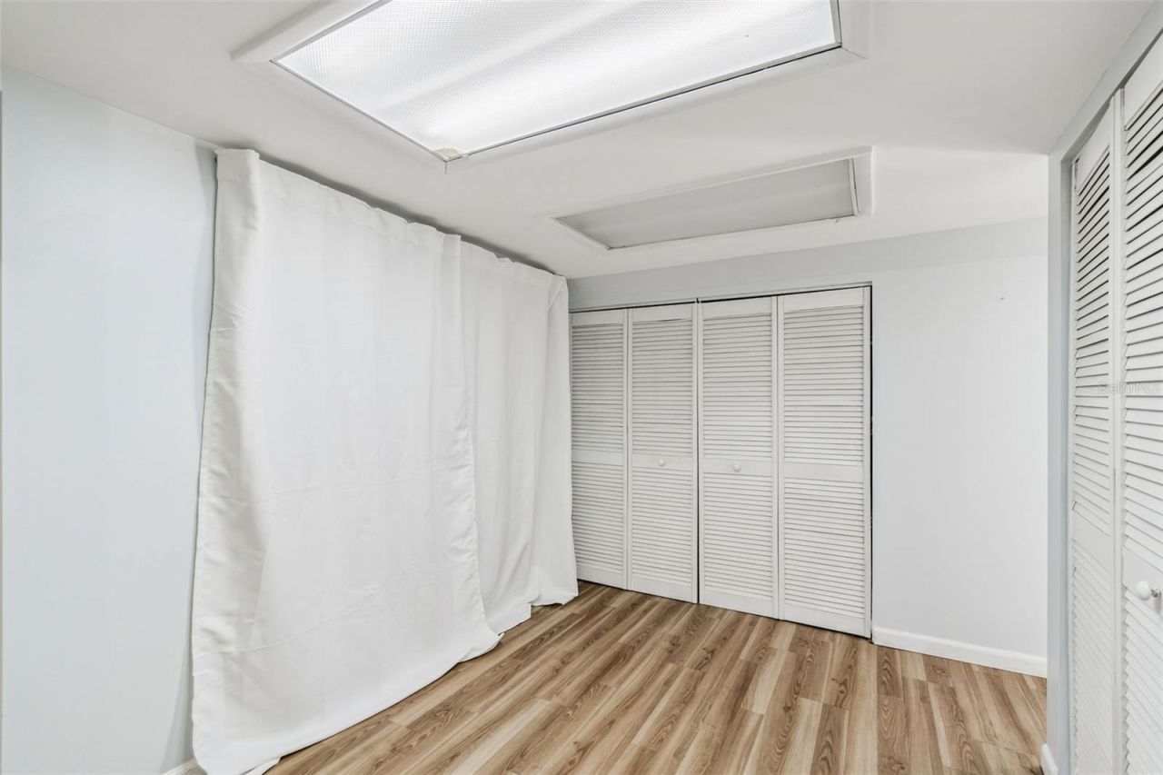 1322 48th Avenue N, Saint Petersburg, FL 33703 Photo