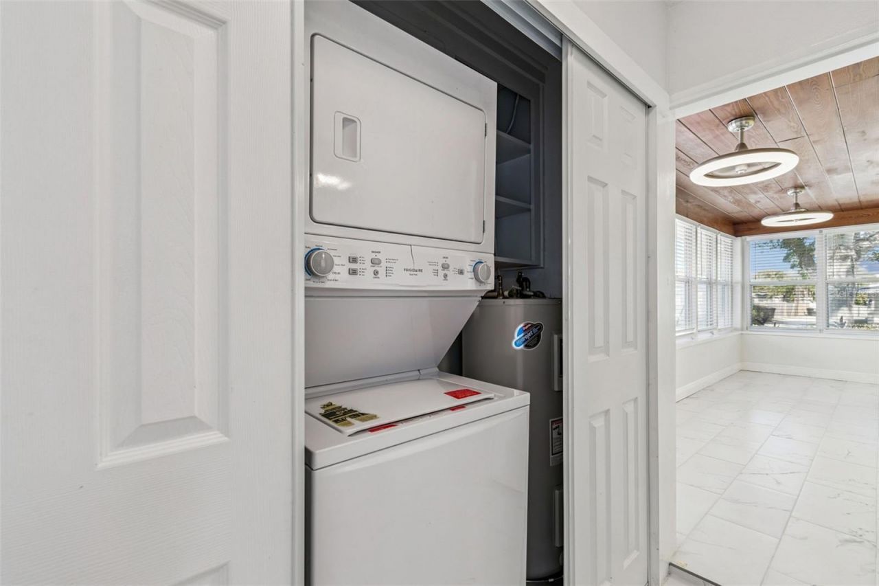 1322 48th Avenue N, Saint Petersburg, FL 33703 Photo