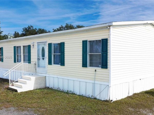 225 N Estribo ST, Clewiston, FL 33440