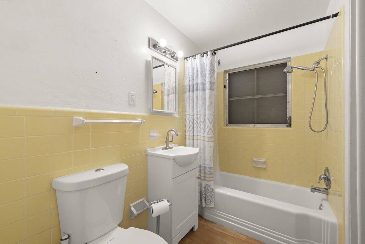 2285 Sunrise Blvd, Fort Myers, FL 33907 Photo