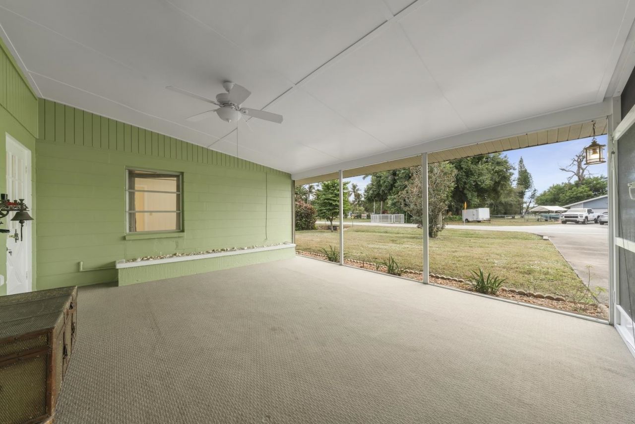 2285 Sunrise Blvd, Fort Myers, FL 33907 Photo