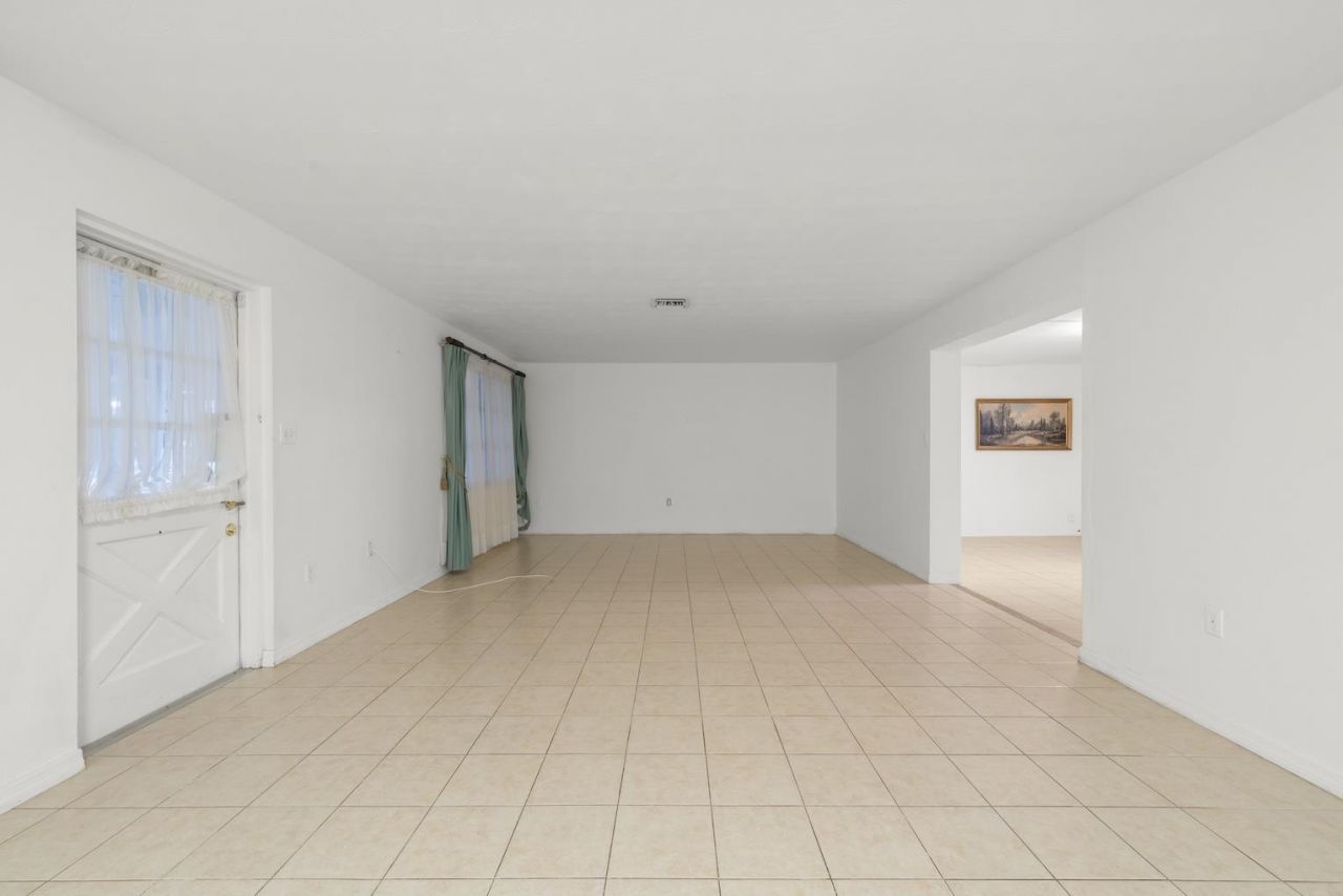 2285 Sunrise Blvd, Fort Myers, FL 33907 Photo
