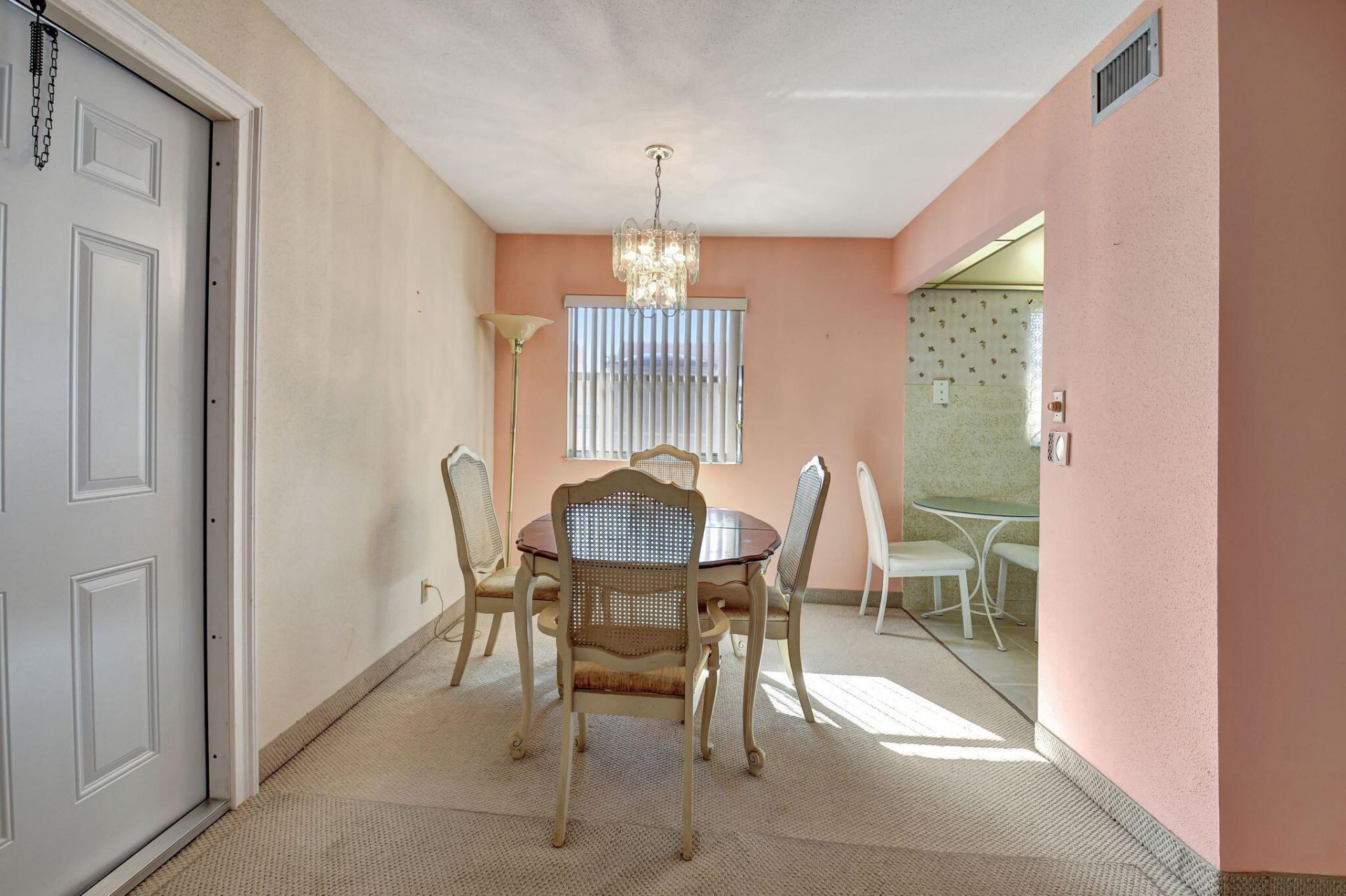 325 Saxony G, Delray Beach, FL 33446 Photo