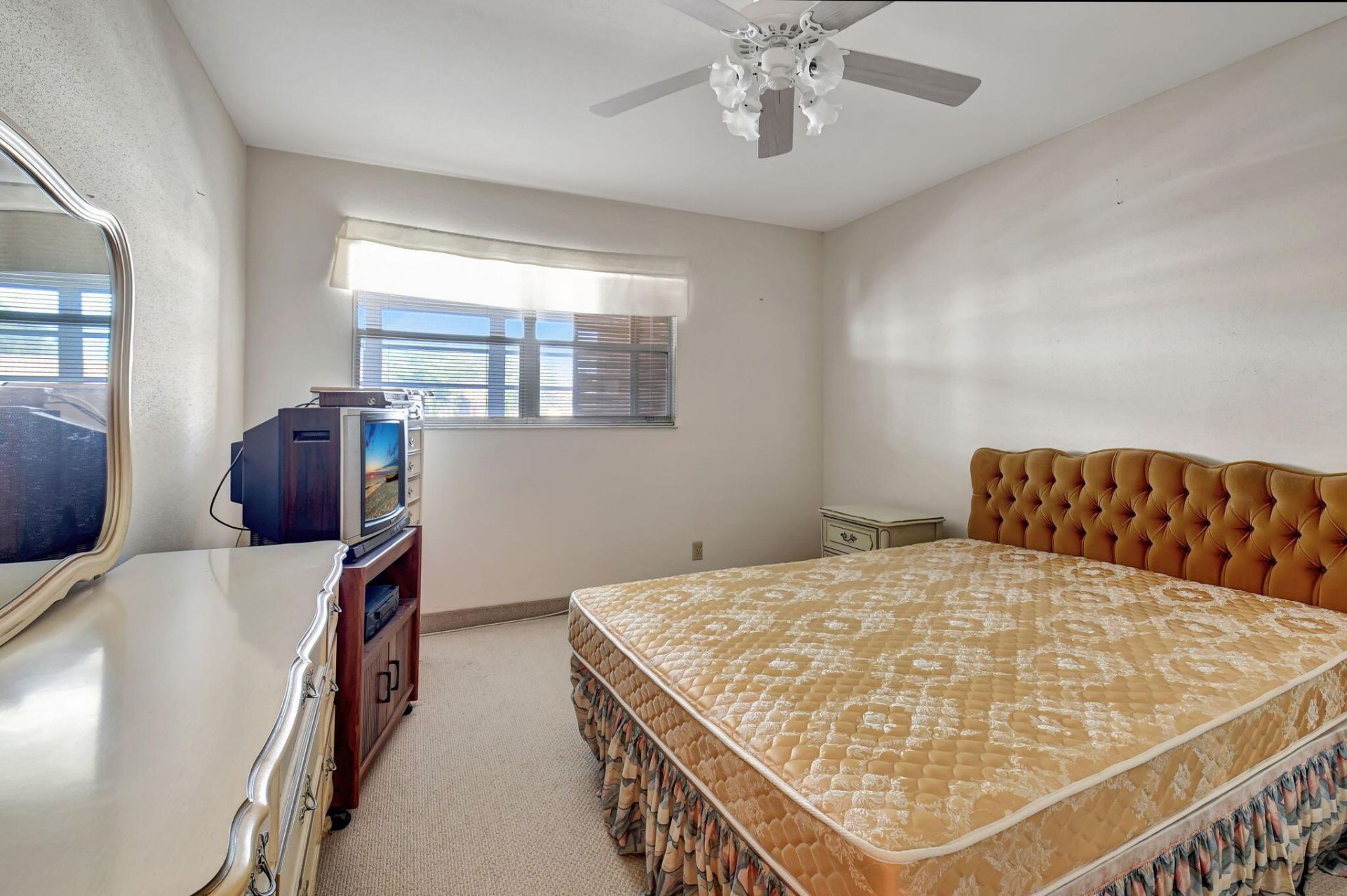 325 Saxony G, Delray Beach, FL 33446 Photo
