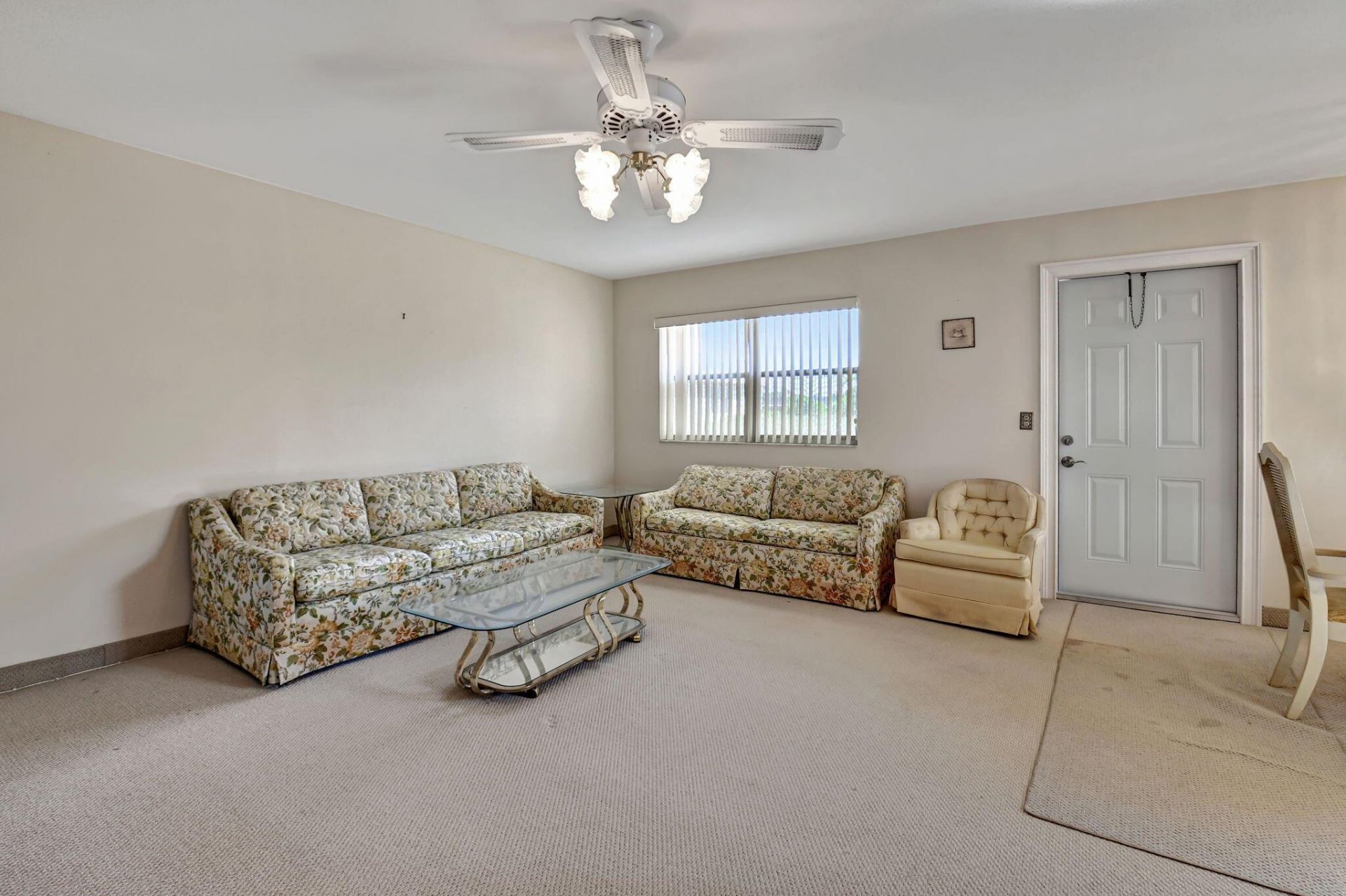 325 Saxony G, Delray Beach, FL 33446 Photo
