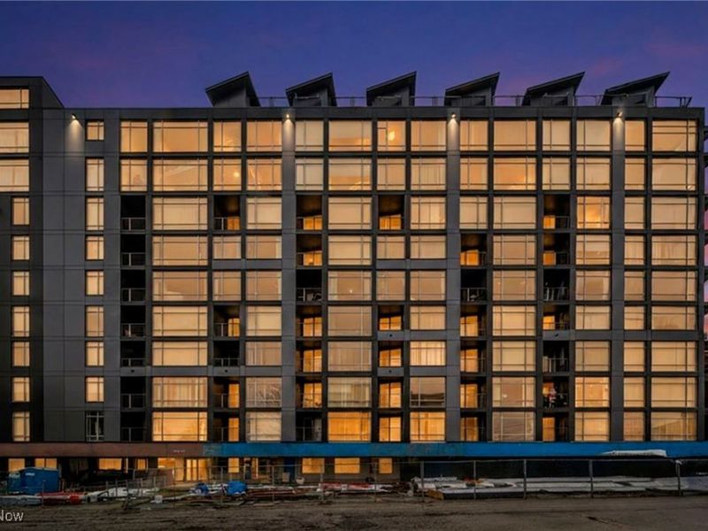 2222 Detroit Road, Unit 304, Cleveland, OH 44113 Photo 4