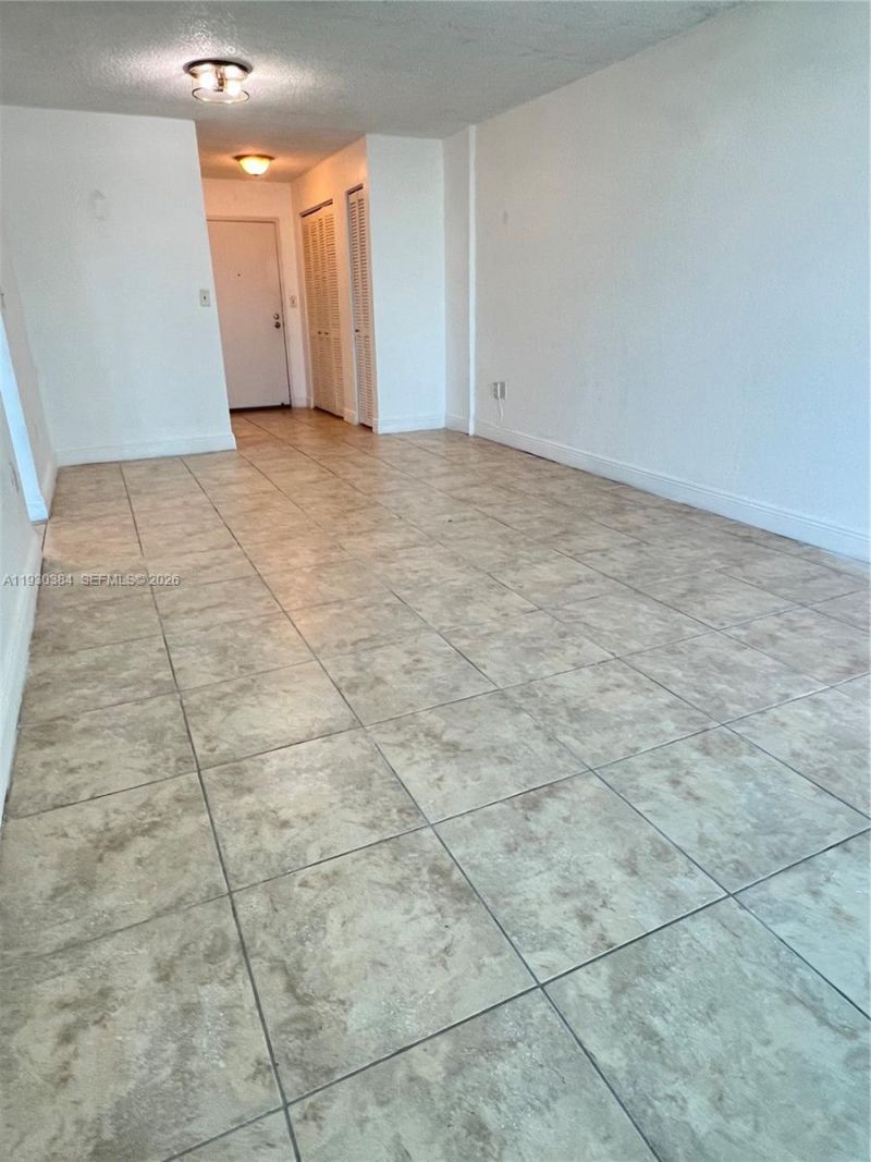 1805 Sans Souci Blvd , Unit 428, North Miami, FL 33181 Photo