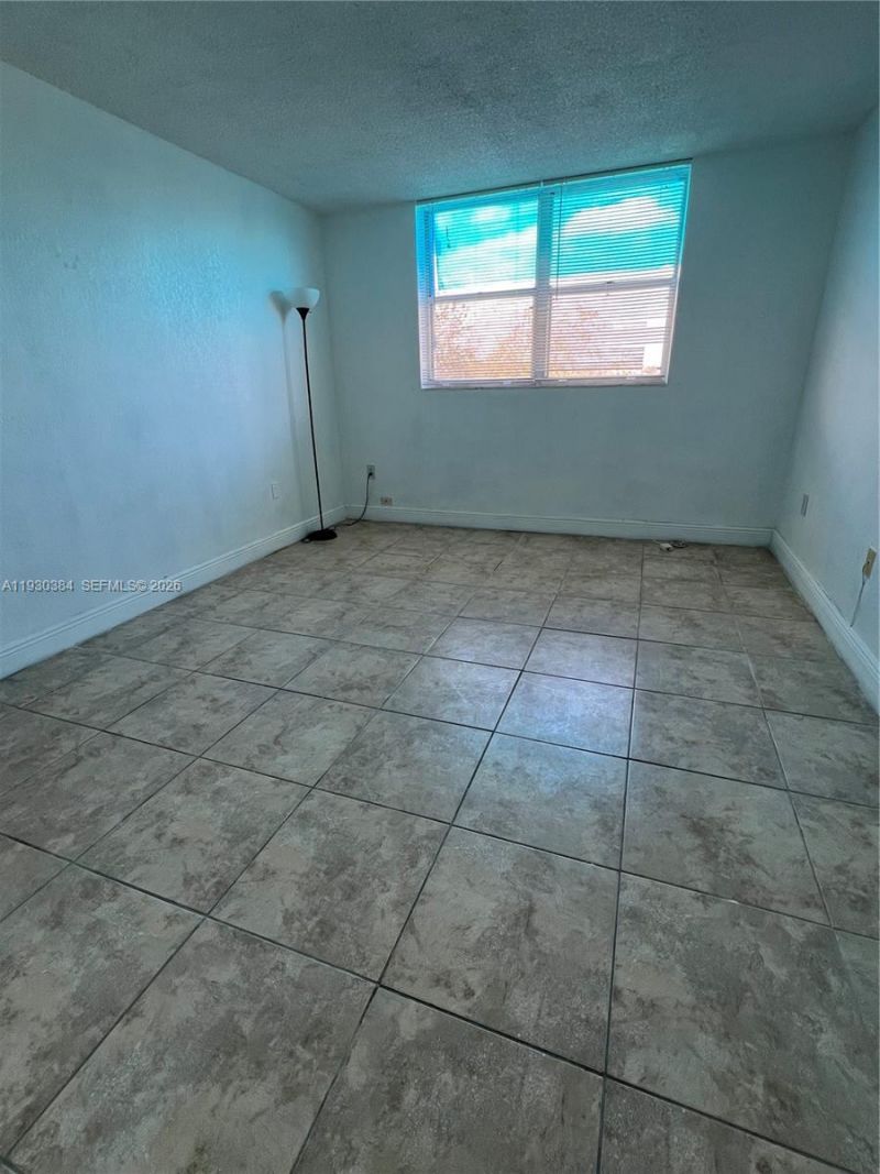 1805 Sans Souci Blvd , Unit 428, North Miami, FL 33181 Photo