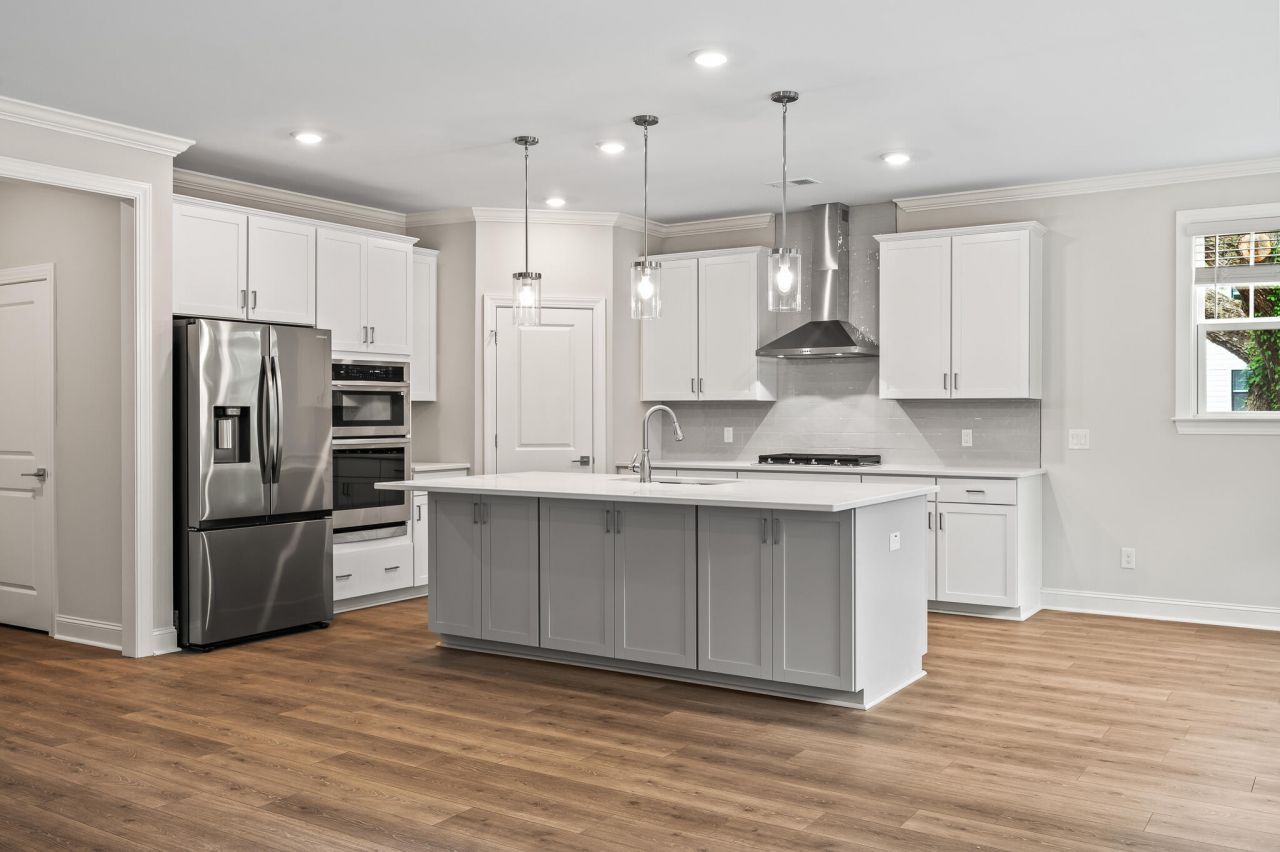 5182 Stono Plantation Drive Photo 2