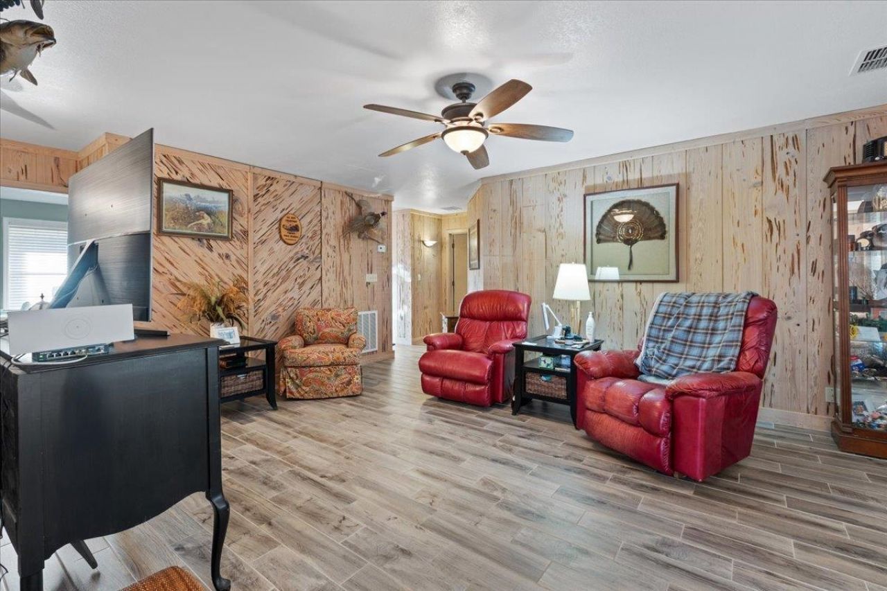 218 SE Thirteenth Street, Steinhatchee, FL 32359 Photo