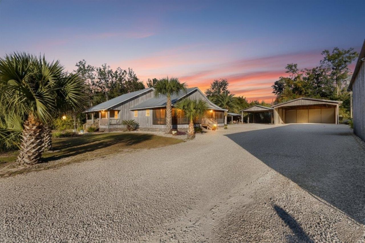 218 SE Thirteenth Street, Steinhatchee, FL 32359 Photo