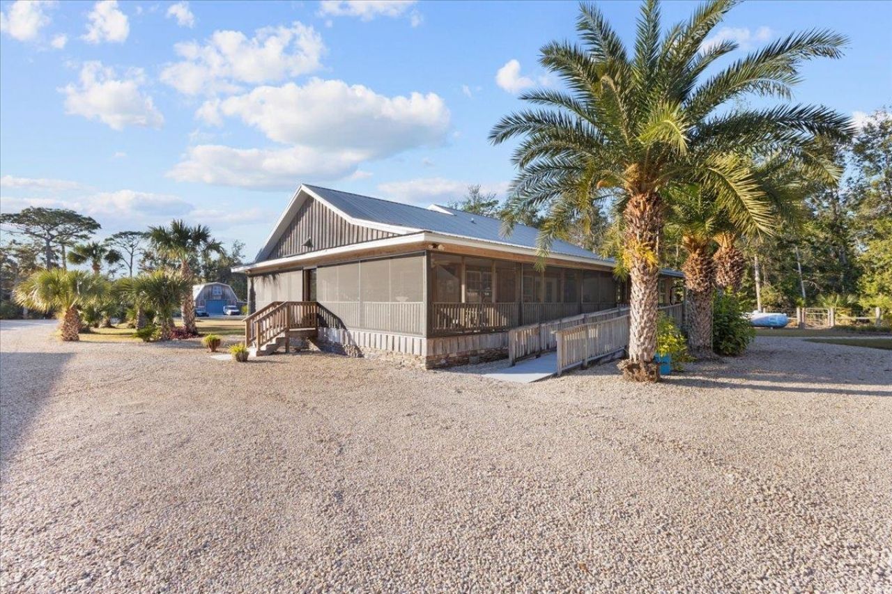 218 SE Thirteenth Street, Steinhatchee, FL 32359 Photo