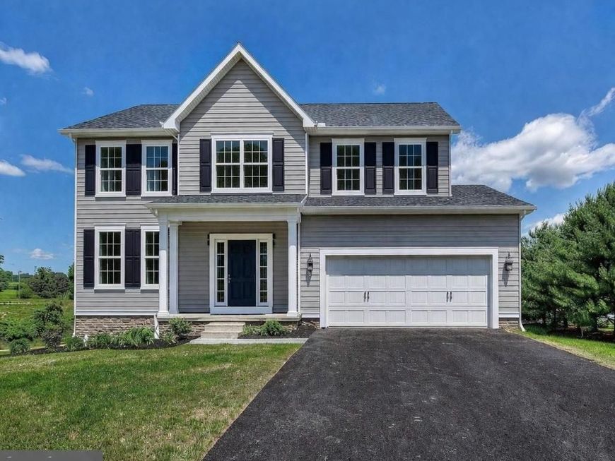 124 Flint Drive, Unit 61, Hanover, PA 17331 Main Photo