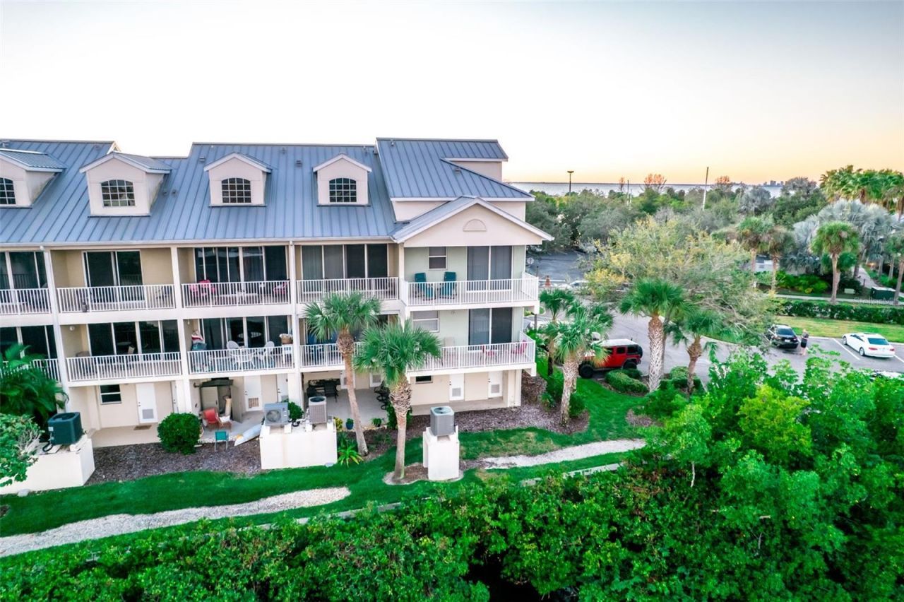 465 Bahia Beach Boulevard, Ruskin, FL 33570 Photo