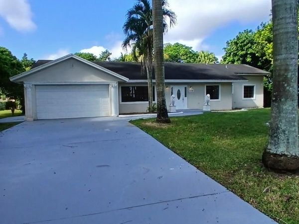 22300 SW 184th Ave, Miami, FL 33170