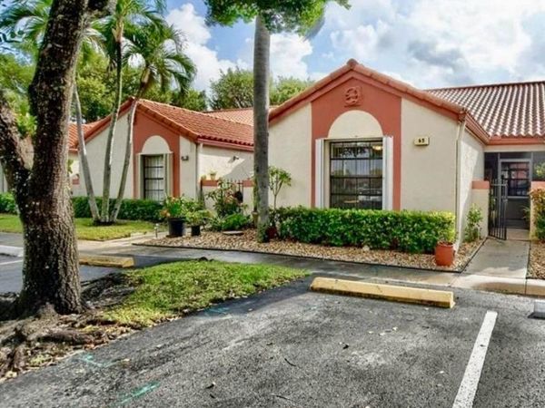 65 Centennial Court, Unit 65, Deerfield Beach, FL 33442
