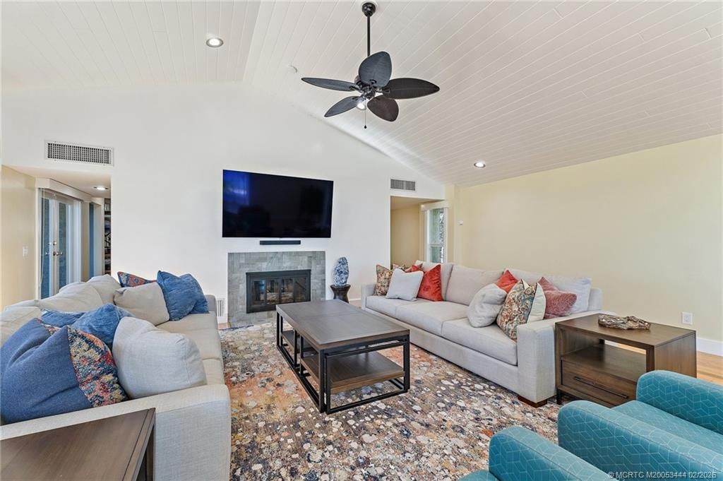 2315 S Indian River Drive, Fort Pierce, FL 34950 Photo