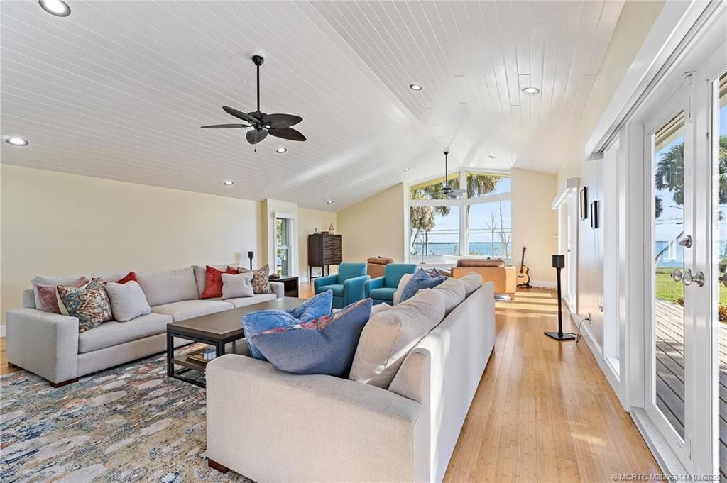 2315 S Indian River Drive, Fort Pierce, FL 34950 Photo