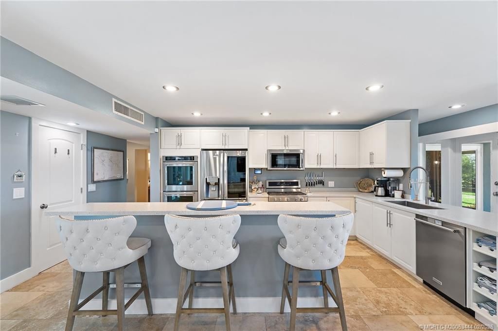 2315 S Indian River Drive, Fort Pierce, FL 34950 Photo