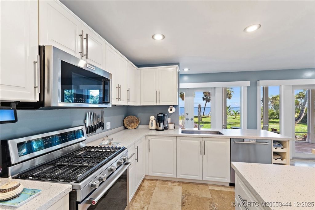 2315 S Indian River Drive, Fort Pierce, FL 34950 Photo