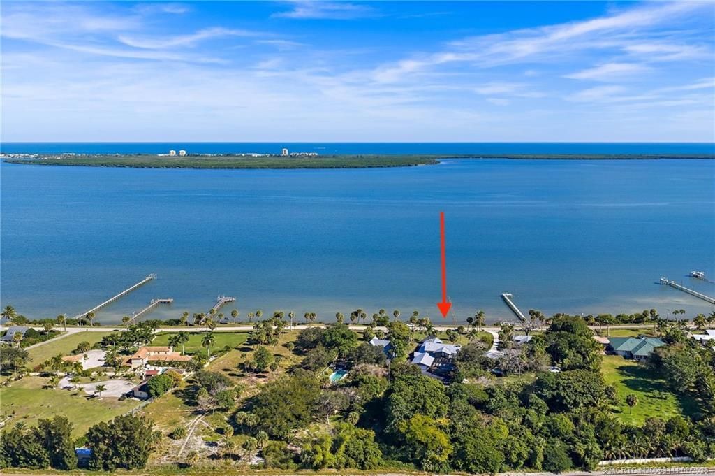 2315 S Indian River Drive, Fort Pierce, FL 34950 Photo