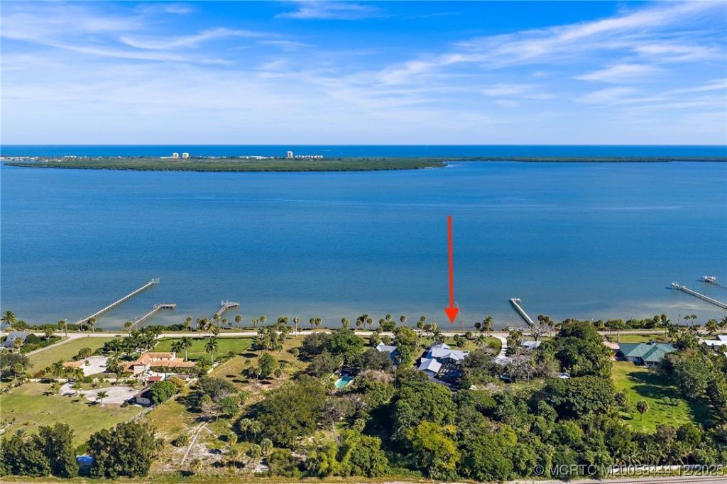 2315 S Indian River Drive, Fort Pierce, FL 34950 Photo
