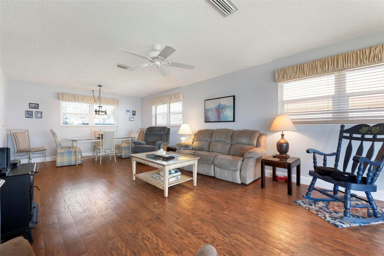 3859 Catalina Drive, Bradenton, FL 34210 Photo