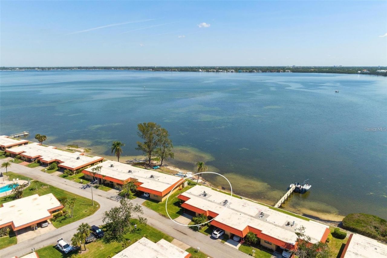 3859 Catalina Drive, Bradenton, FL 34210 Photo