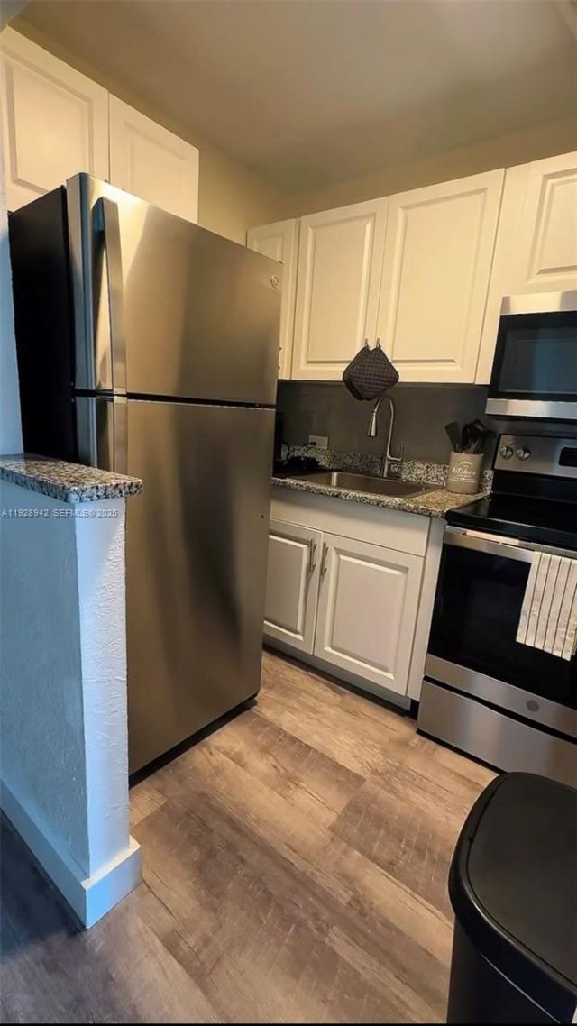 7904 West Dr, Unit 315, North Bay Village, FL 33141 Photo