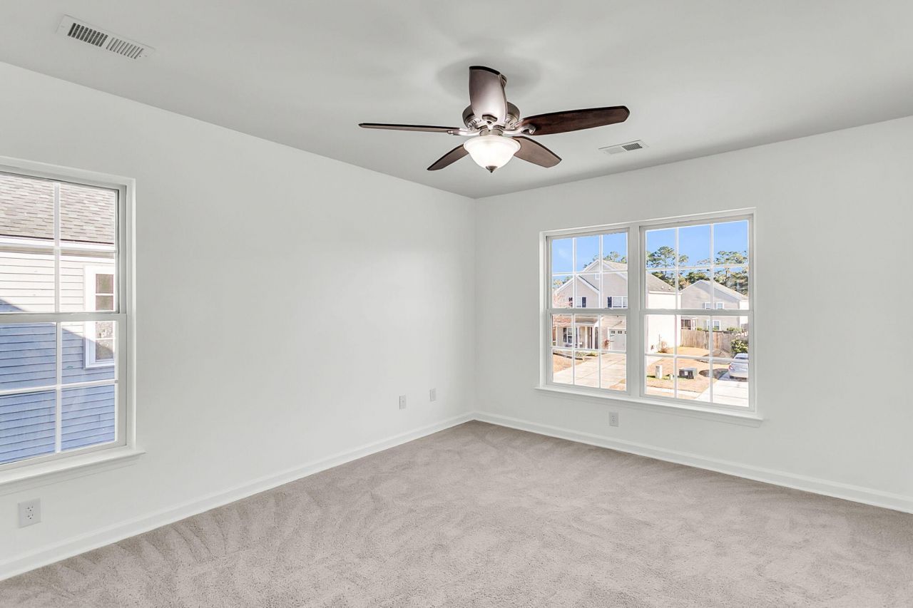 3033 Kinswood Lane Photo 14